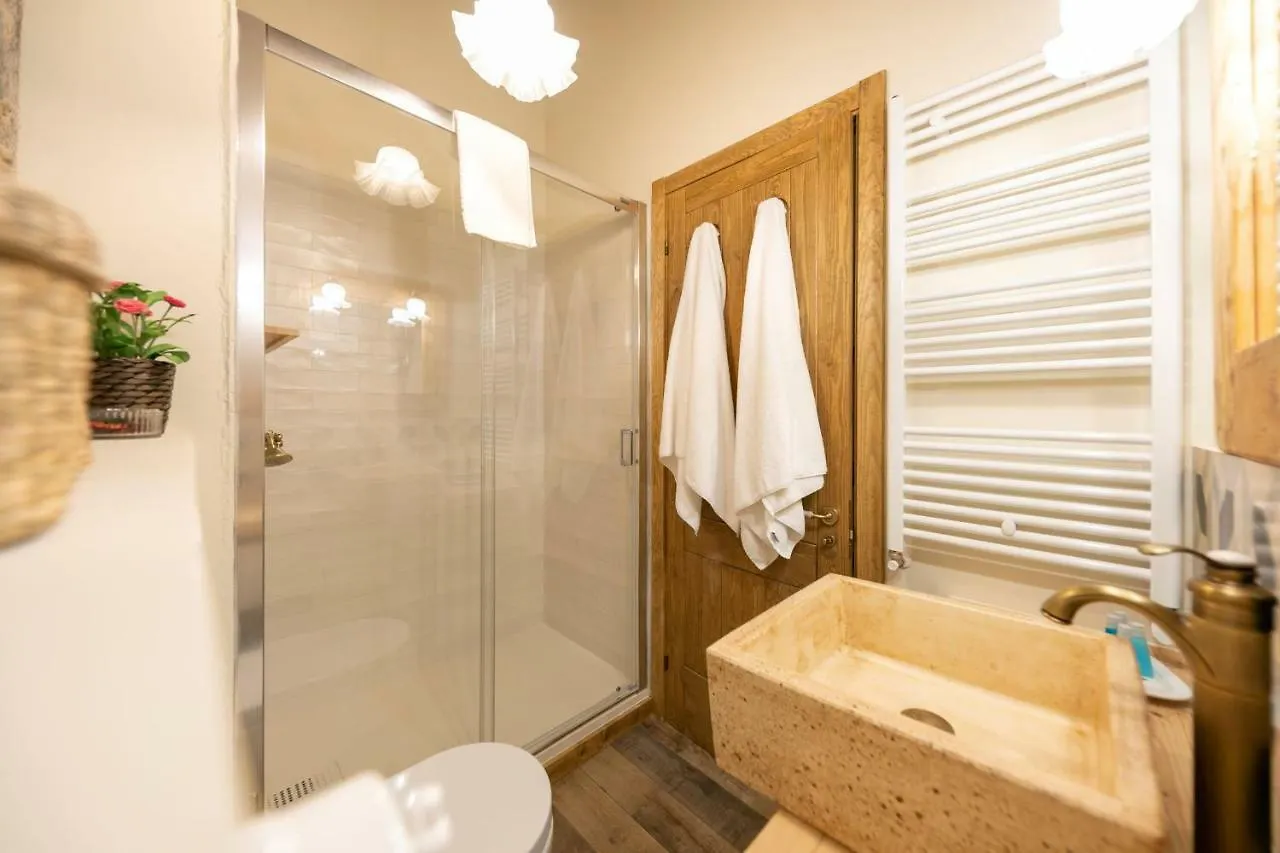Sports House Nord Sud (Adults Only) Bed & Breakfast Vilallonga de Ter