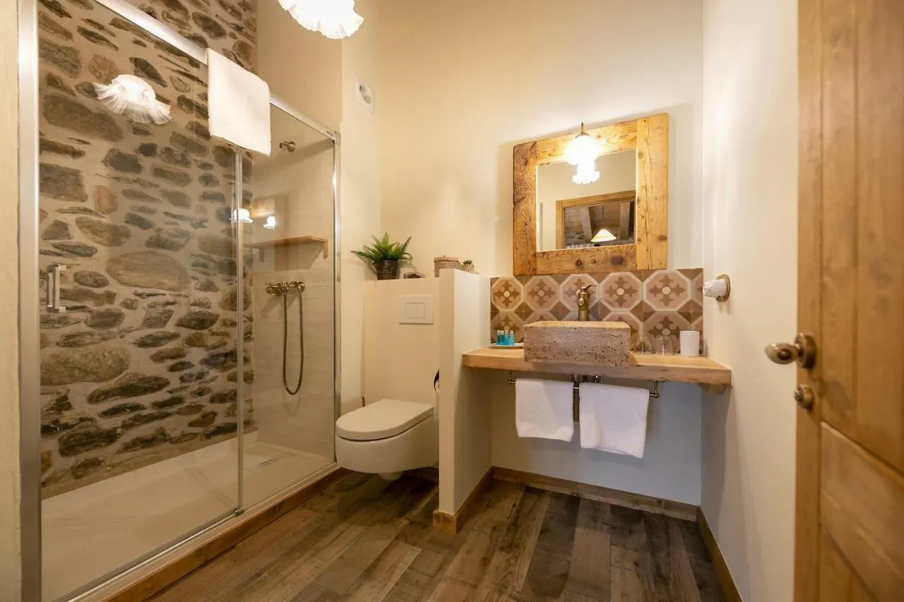 Sports House Nord Sud (Adults Only) Bed & Breakfast Vilallonga de Ter