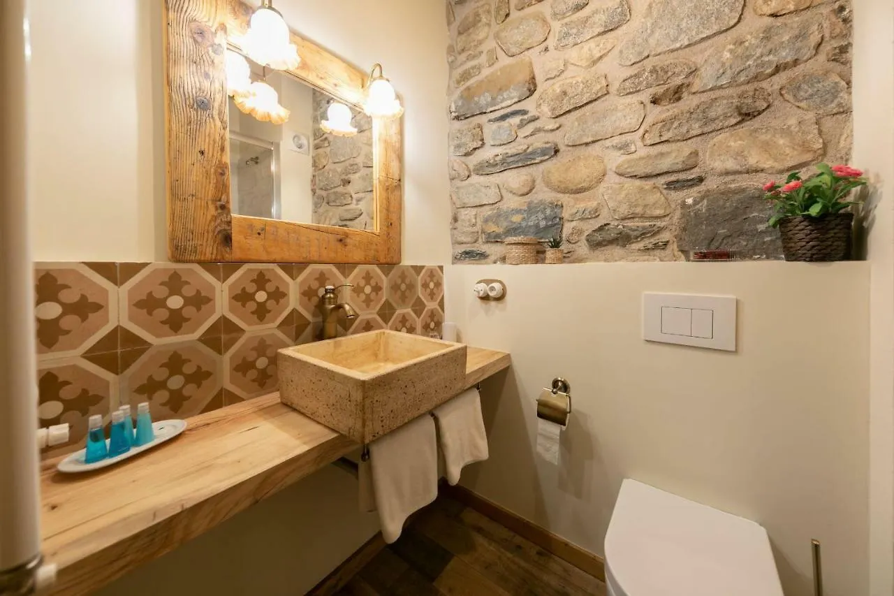 Sports House Nord Sud (Adults Only) Bed & Breakfast Vilallonga de Ter Spain
