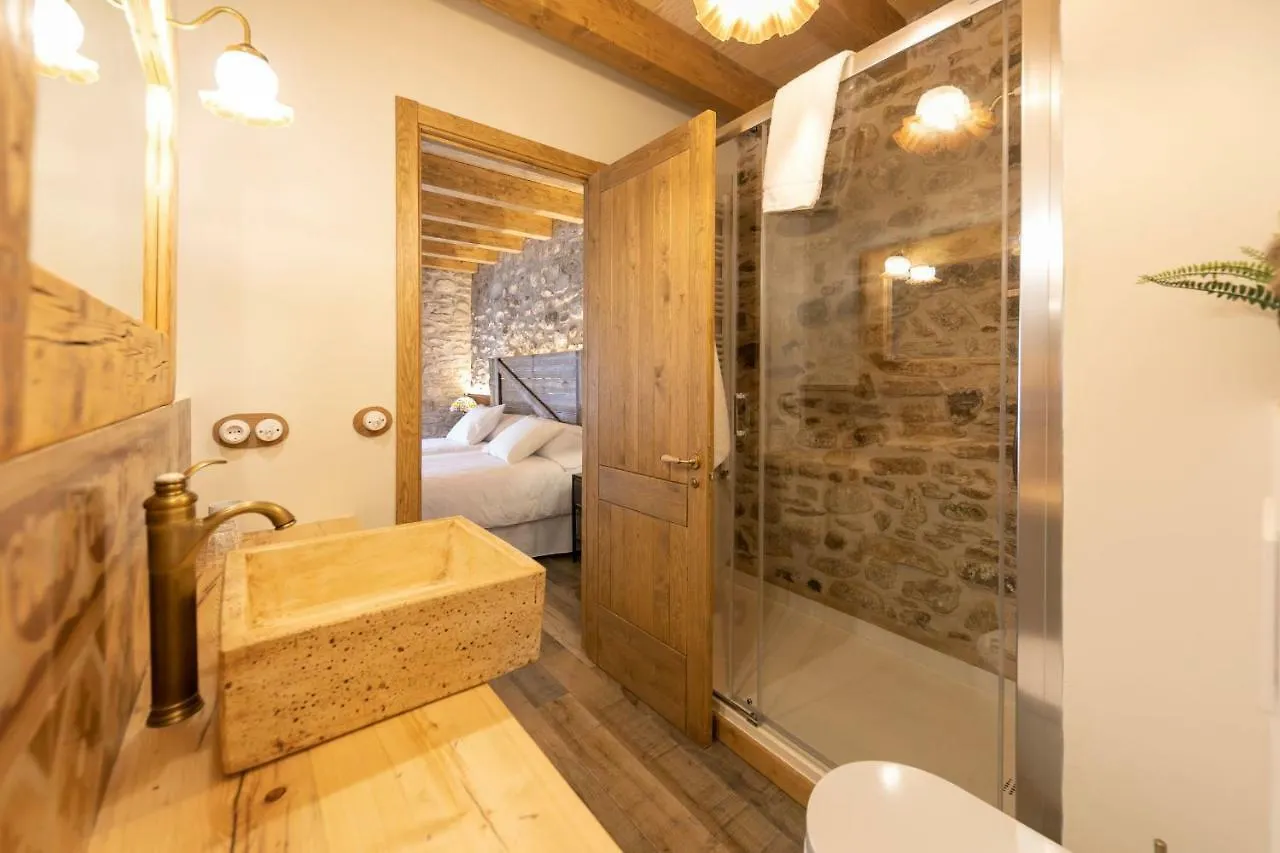 Sports House Nord Sud (Adults Only) Bed & Breakfast Vilallonga de Ter