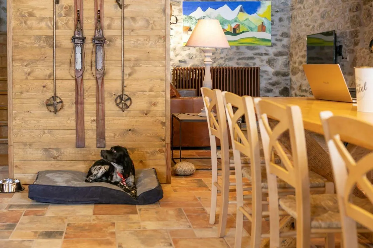 Sports House Nord Sud (Adults Only) Bed & Breakfast Vilallonga de Ter